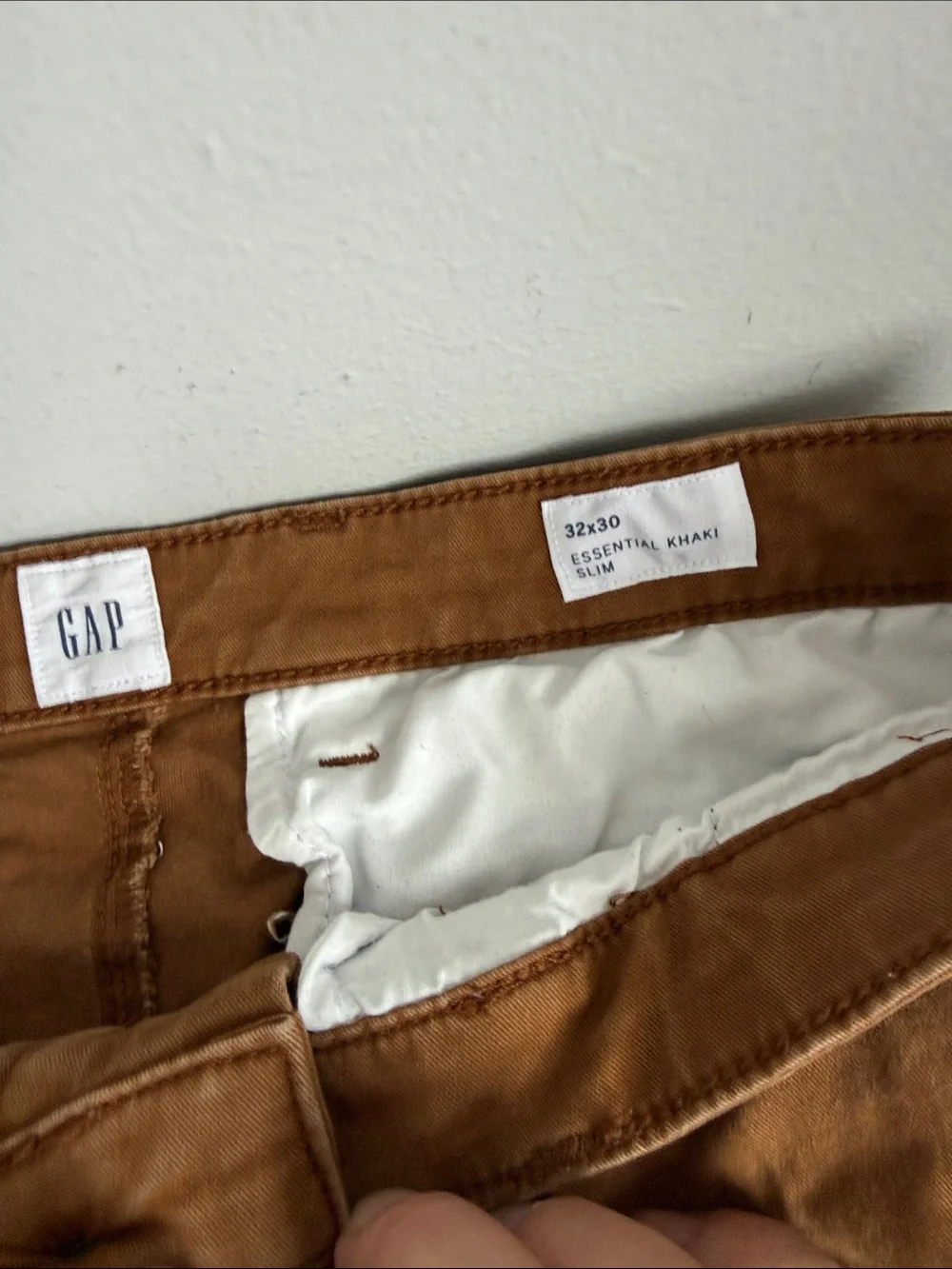 GAP Men's Essential Khaki Pants in Warm Brown - 32 x 30